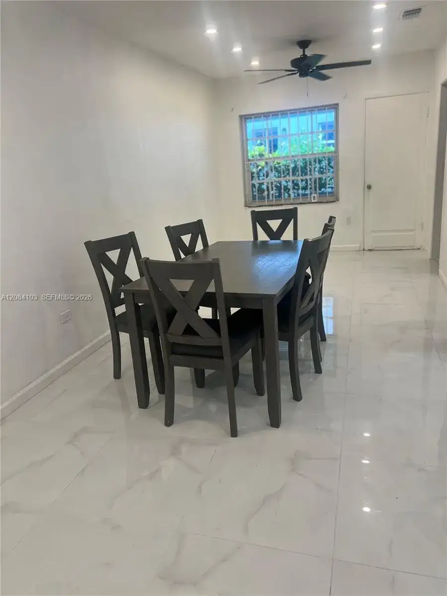 445-47 NE 69th St # 447, Miami FL 33138 photo 3