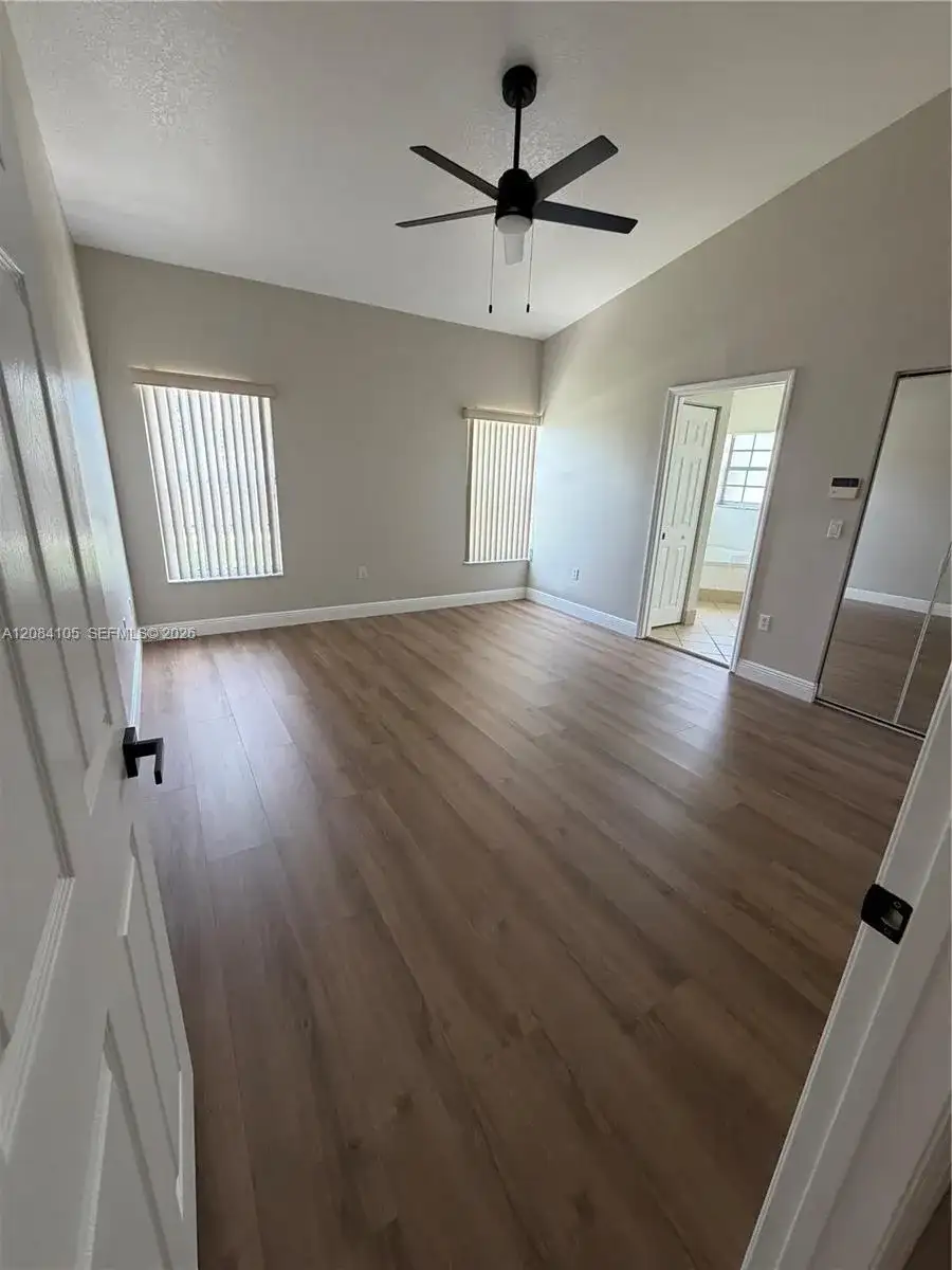 15457 SW 150th St # 15457, Miami FL 33196 photo 3