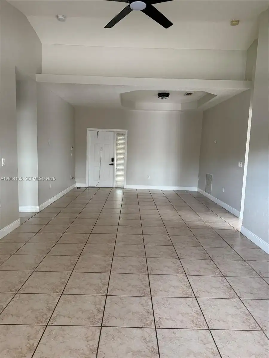 15457 SW 150th St # 15457, Miami FL 33196 photo 4