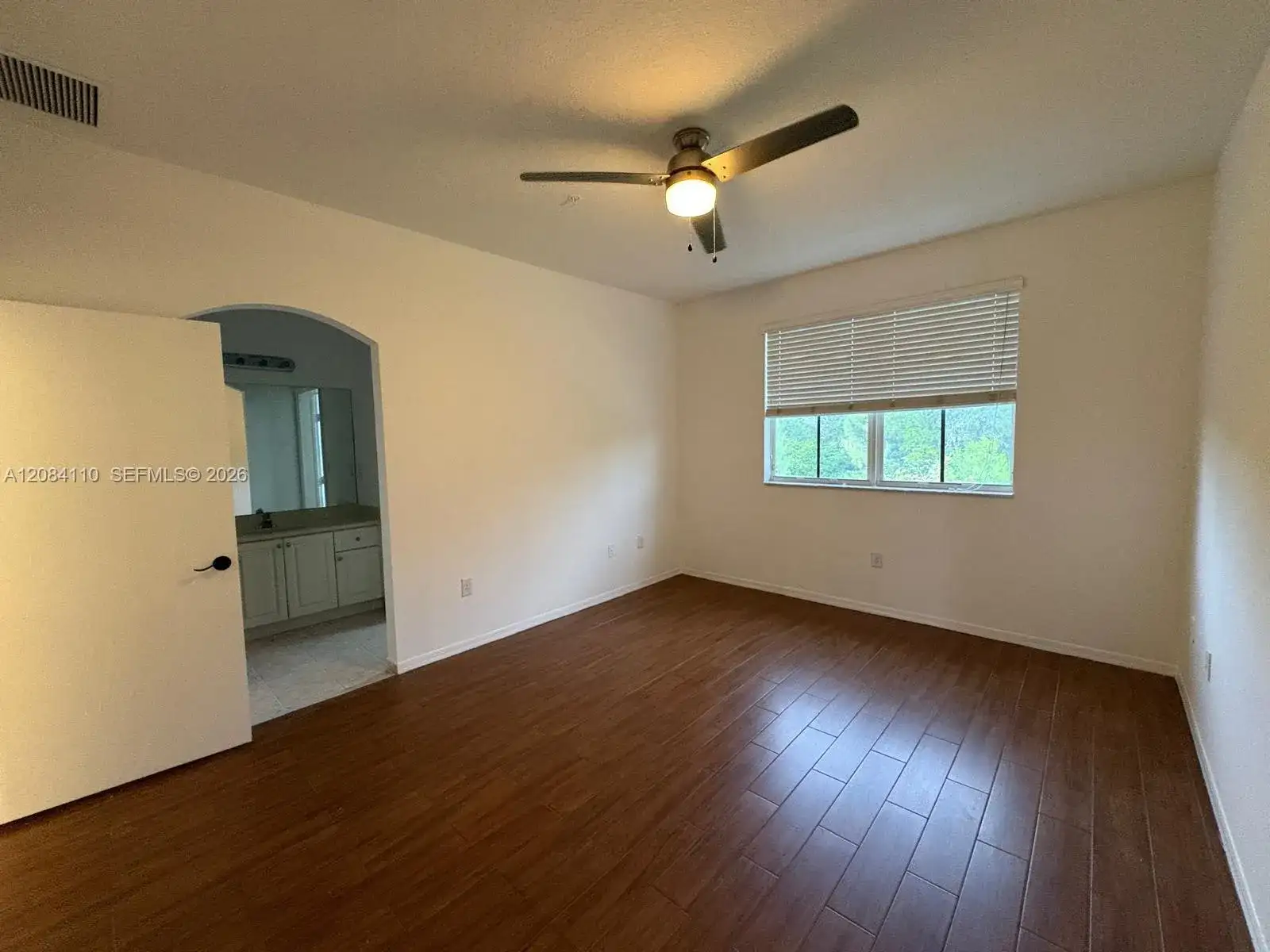 1037 SW 143rd Ave # 1305, Pembroke Pines FL 33027 photo 5