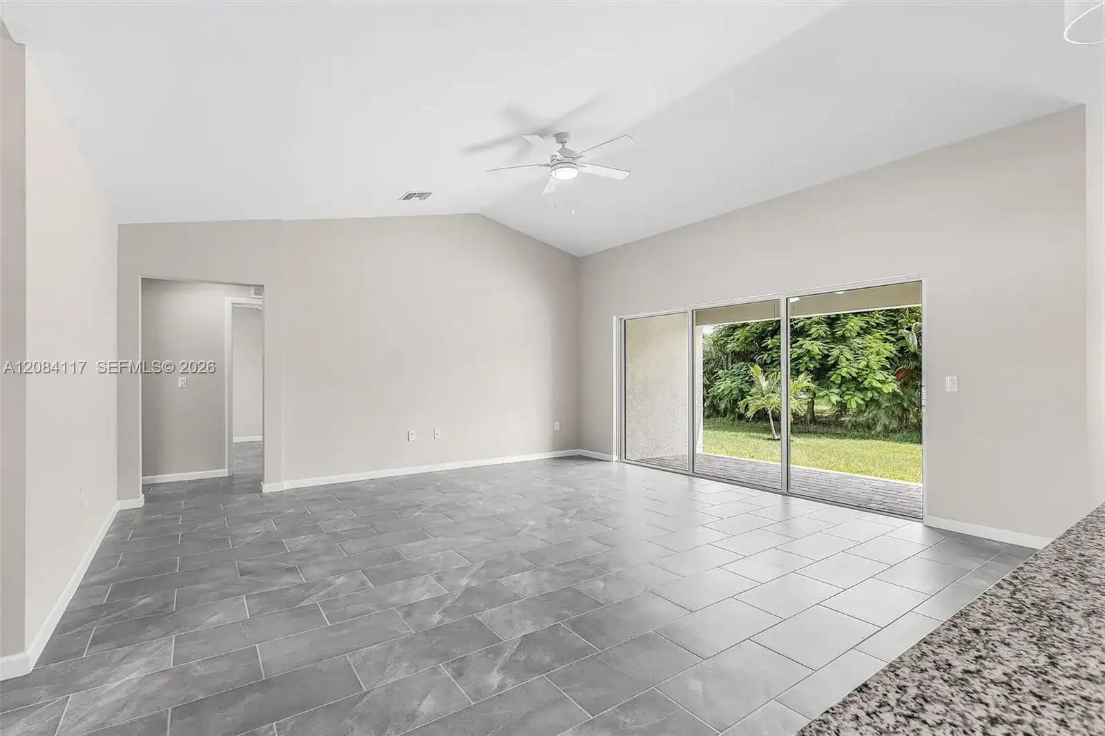 2305 NW 34 ave, Cape Coral FL 33993 photo 5