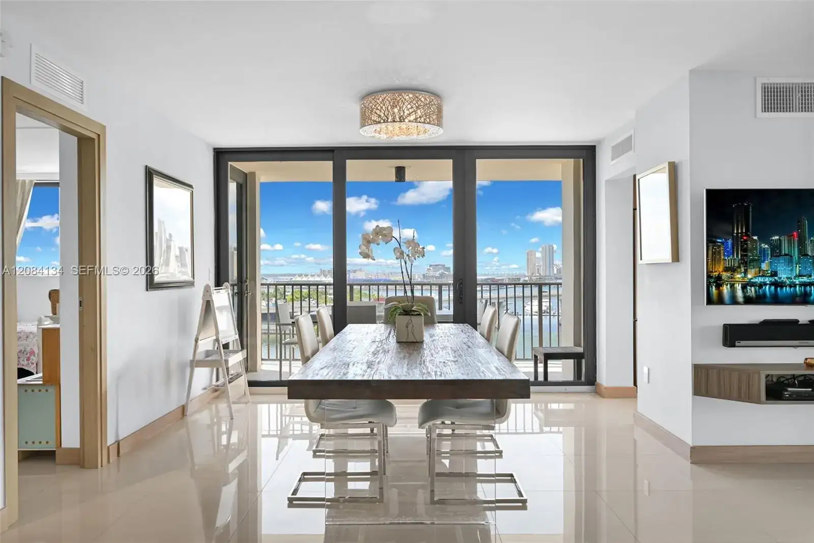 801 N Venetian Dr # 1208, Miami FL 33139 photo 4