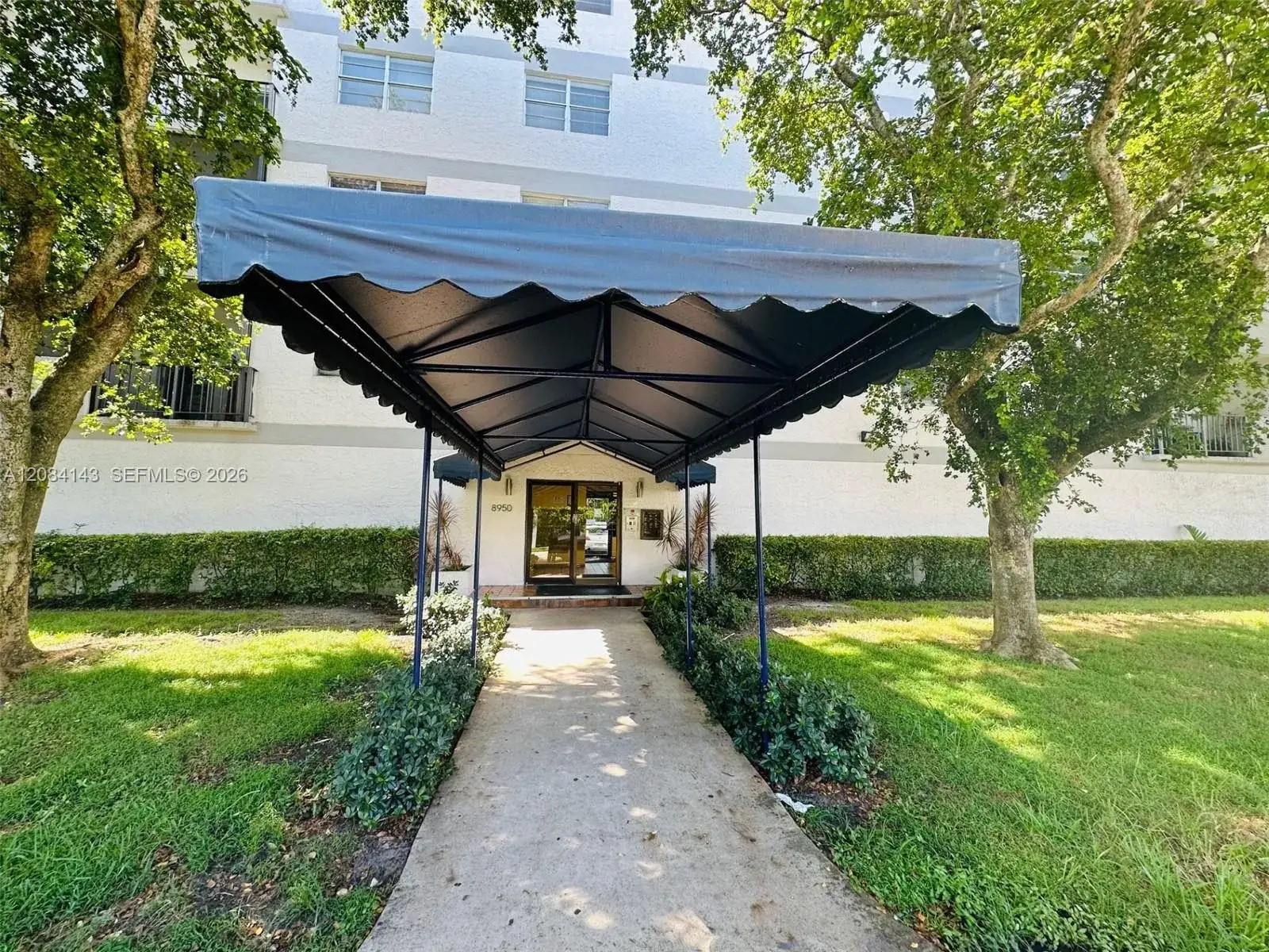 8950 NE 8th Ave # 203, Miami FL 33138