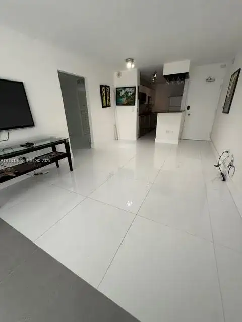 5555 Collins Ave # 4P, Miami Beach FL 33140 photo 4