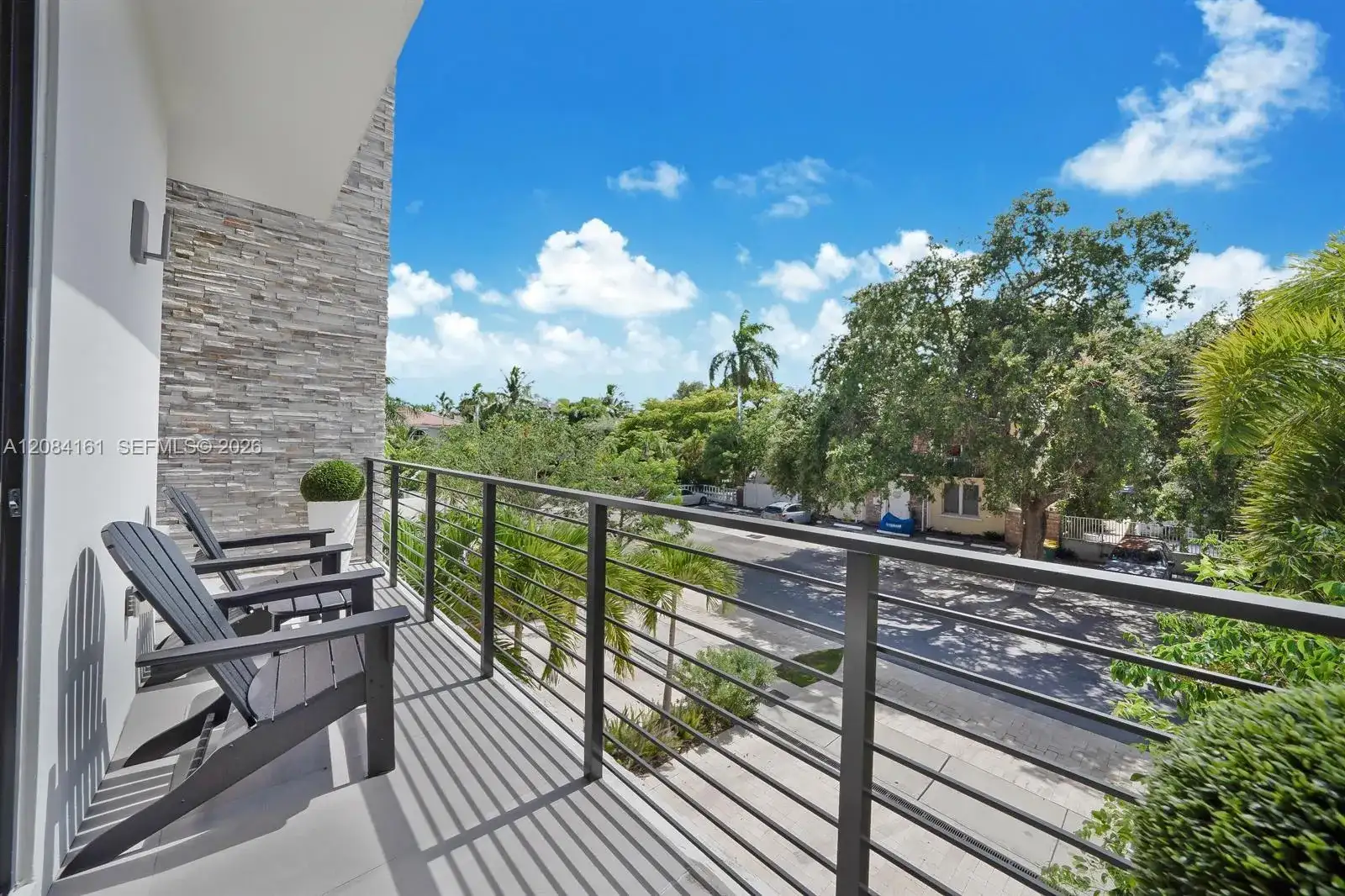 106 NE 16th Ter, Fort Lauderdale FL 33301 photo 3