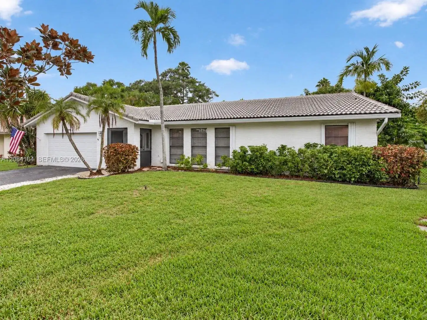 1539 NW 110th Ter, Coral Springs FL 33071 photo 2