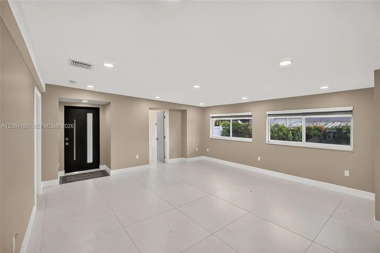533 Mokena Dr, Miami Springs FL 33166 photo 3