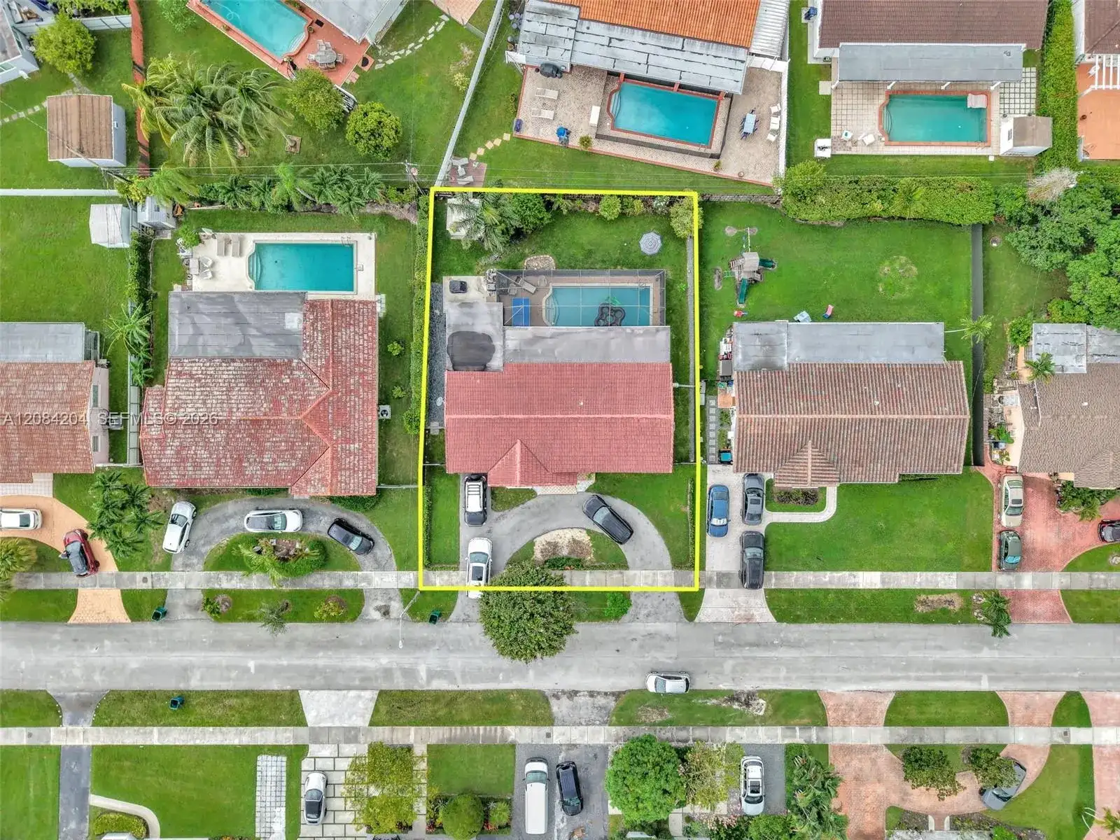 2211 SW 98th Pl, Miami FL 33165 photo 3
