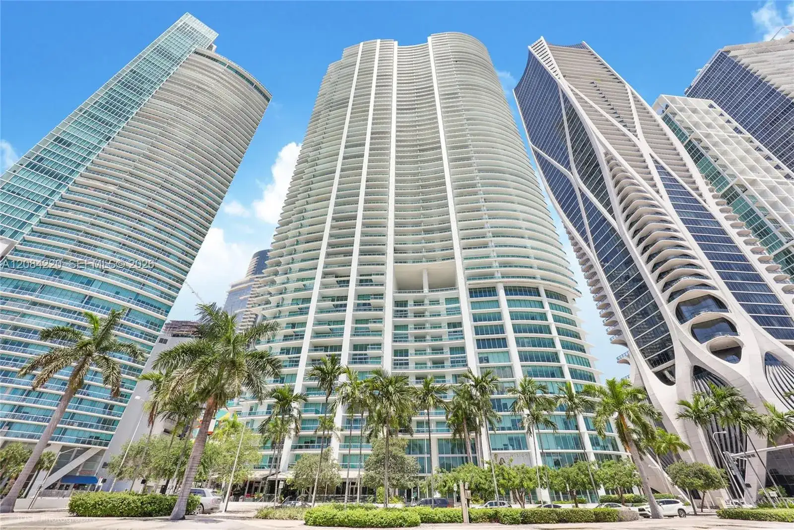 900 Biscayne Blvd # 3007, Miami FL 33132 photo 2