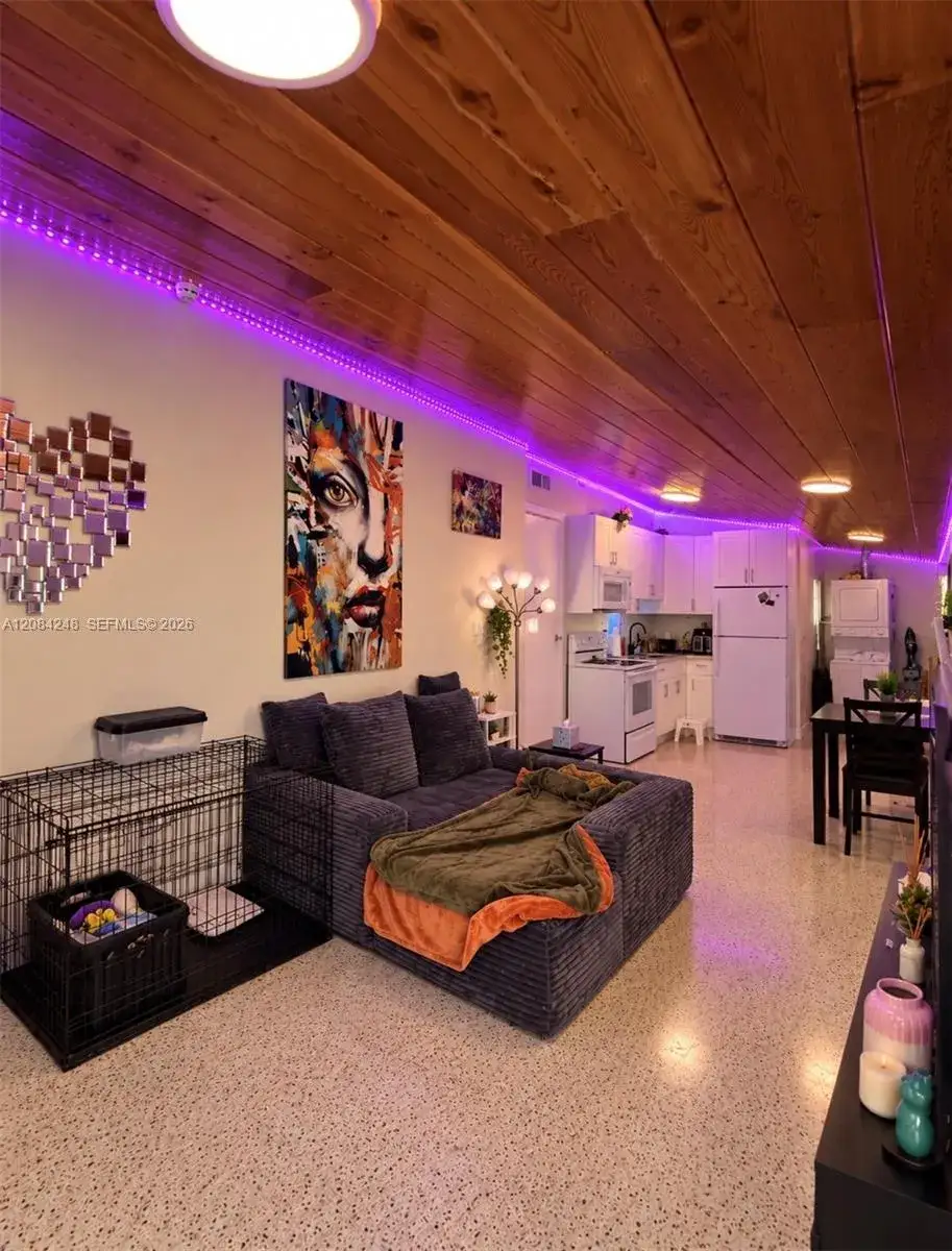 311 NW 56th Ave # B, Miami FL 33126