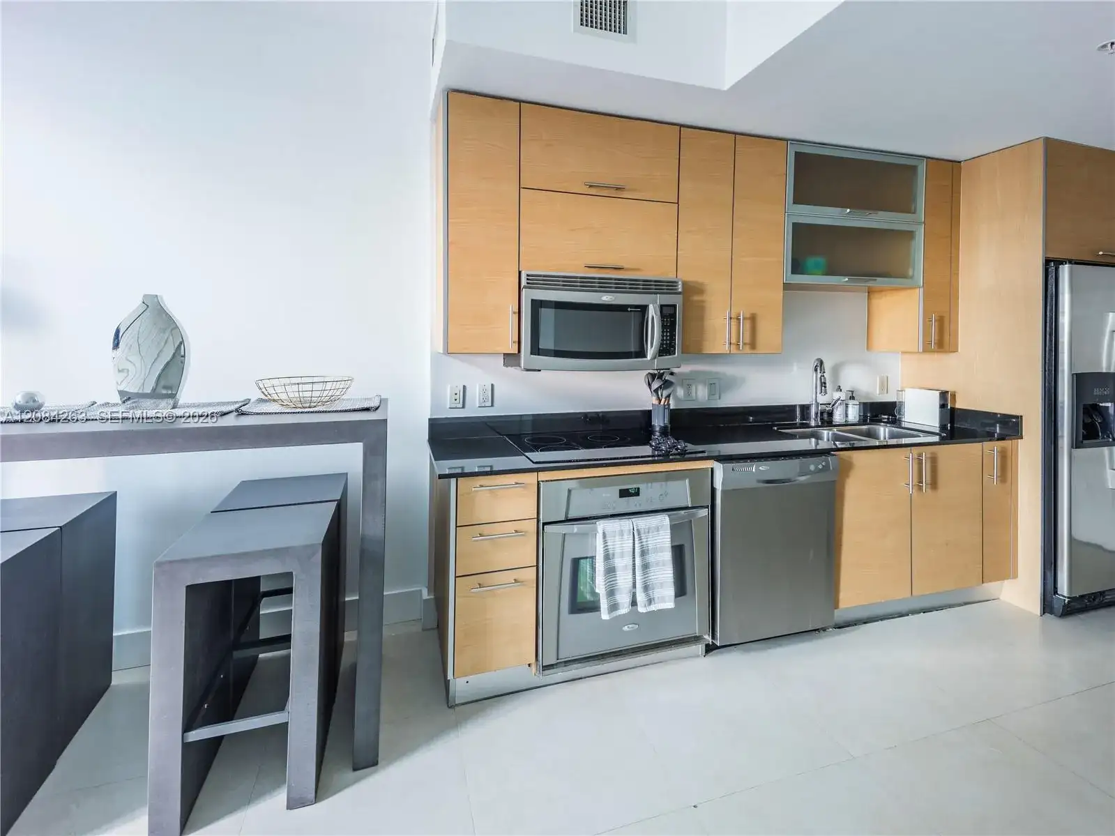 60 SW 13th St # 3222, Miami FL 33130 photo 4