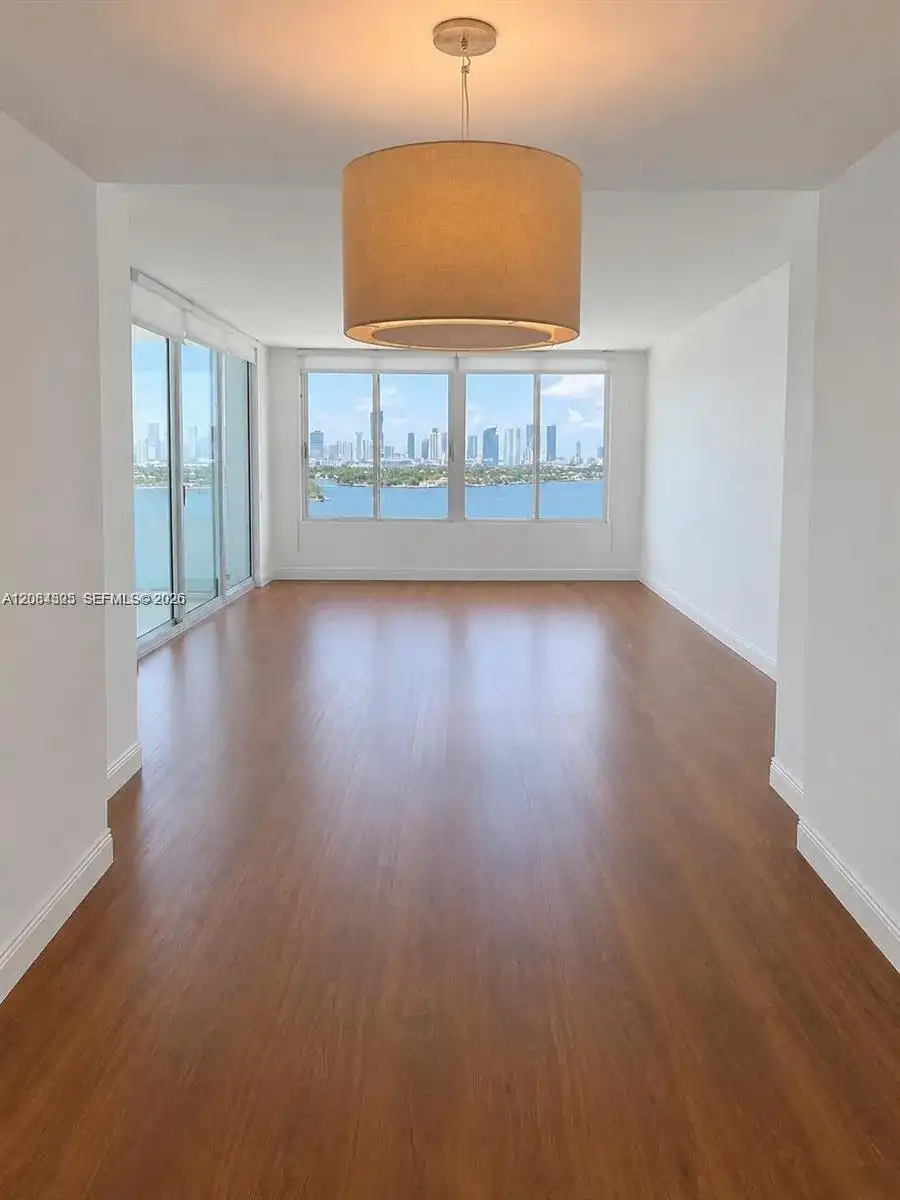 1200 West Ave # 1206, Miami Beach FL 33139