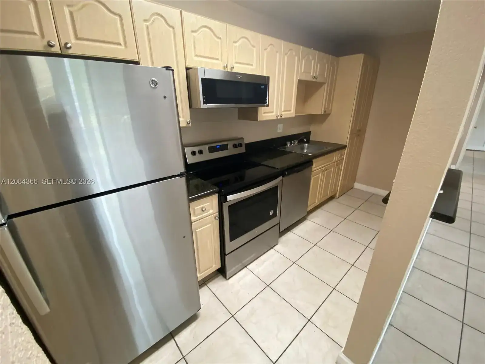 4154 NW 79th Ave # 2C, Doral FL 33166 photo 5