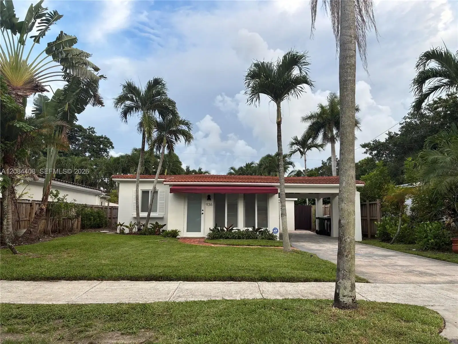 936 SW 19th St, Fort Lauderdale FL 33315