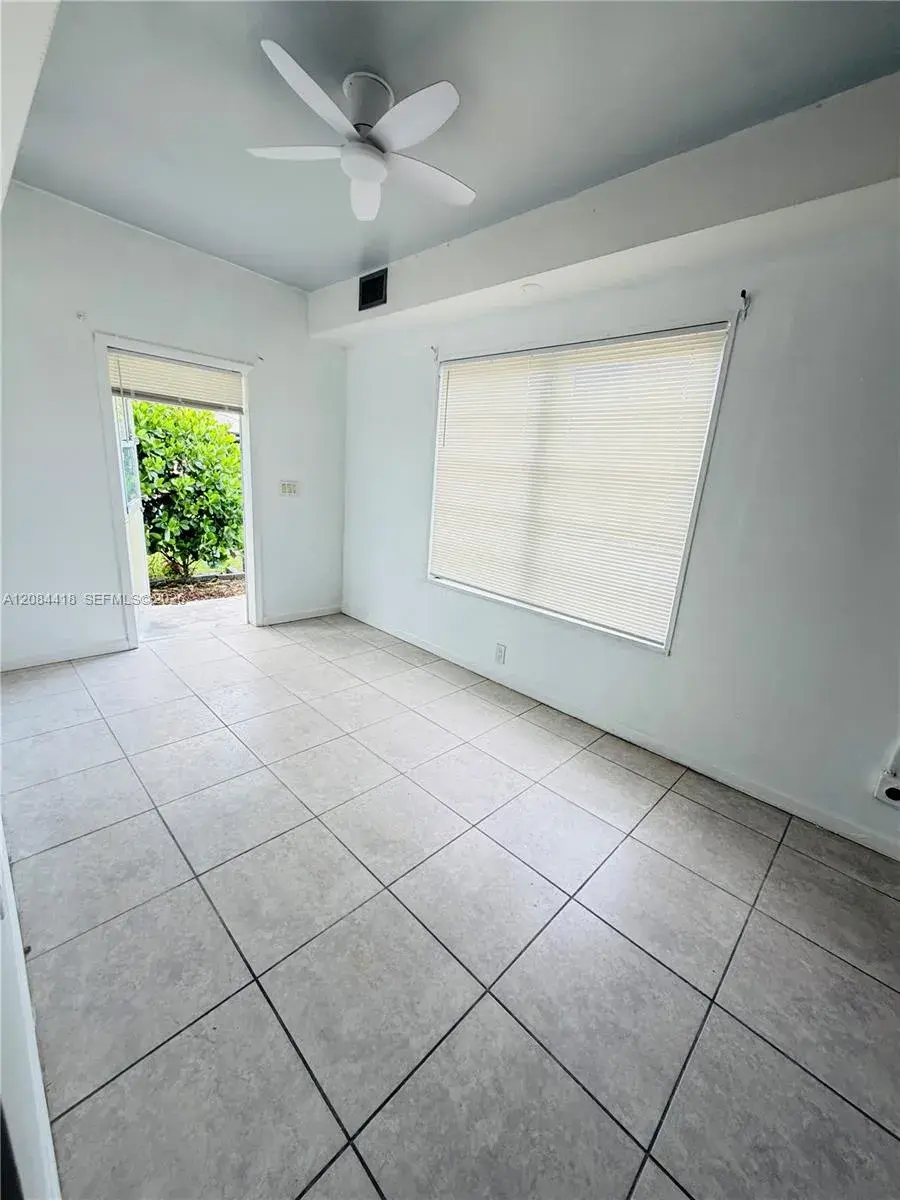 5737 Grant St # 2, Hollywood FL 33021