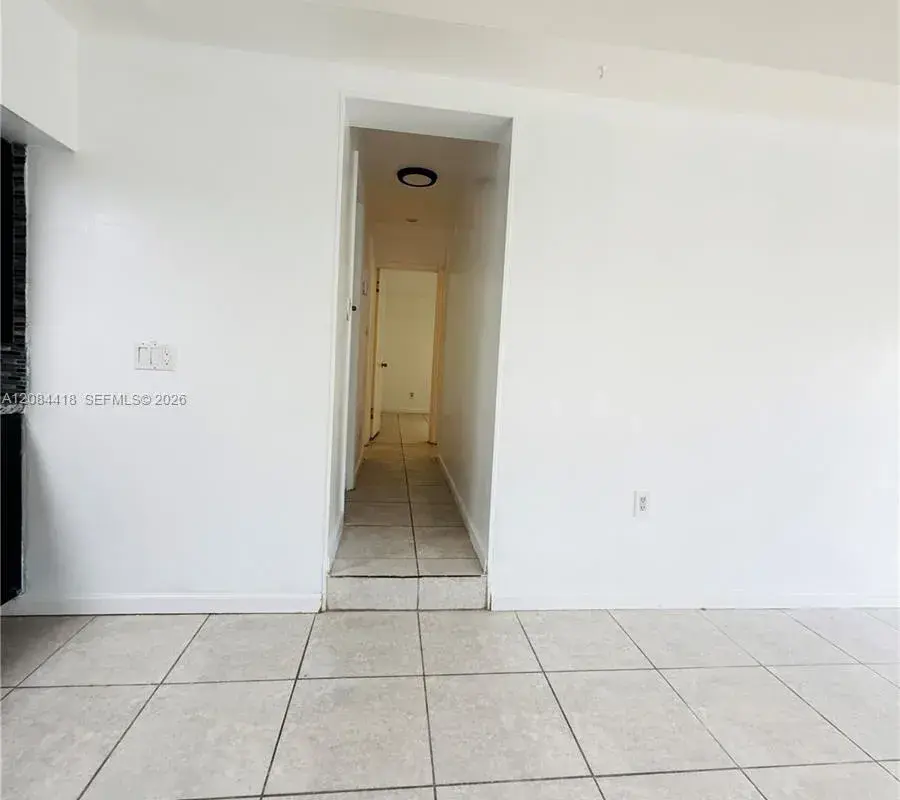 5737 Grant St # 2, Hollywood FL 33021