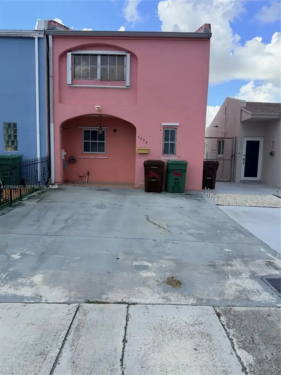 7006 W 17th Ct, Hialeah FL 33014 photo 2