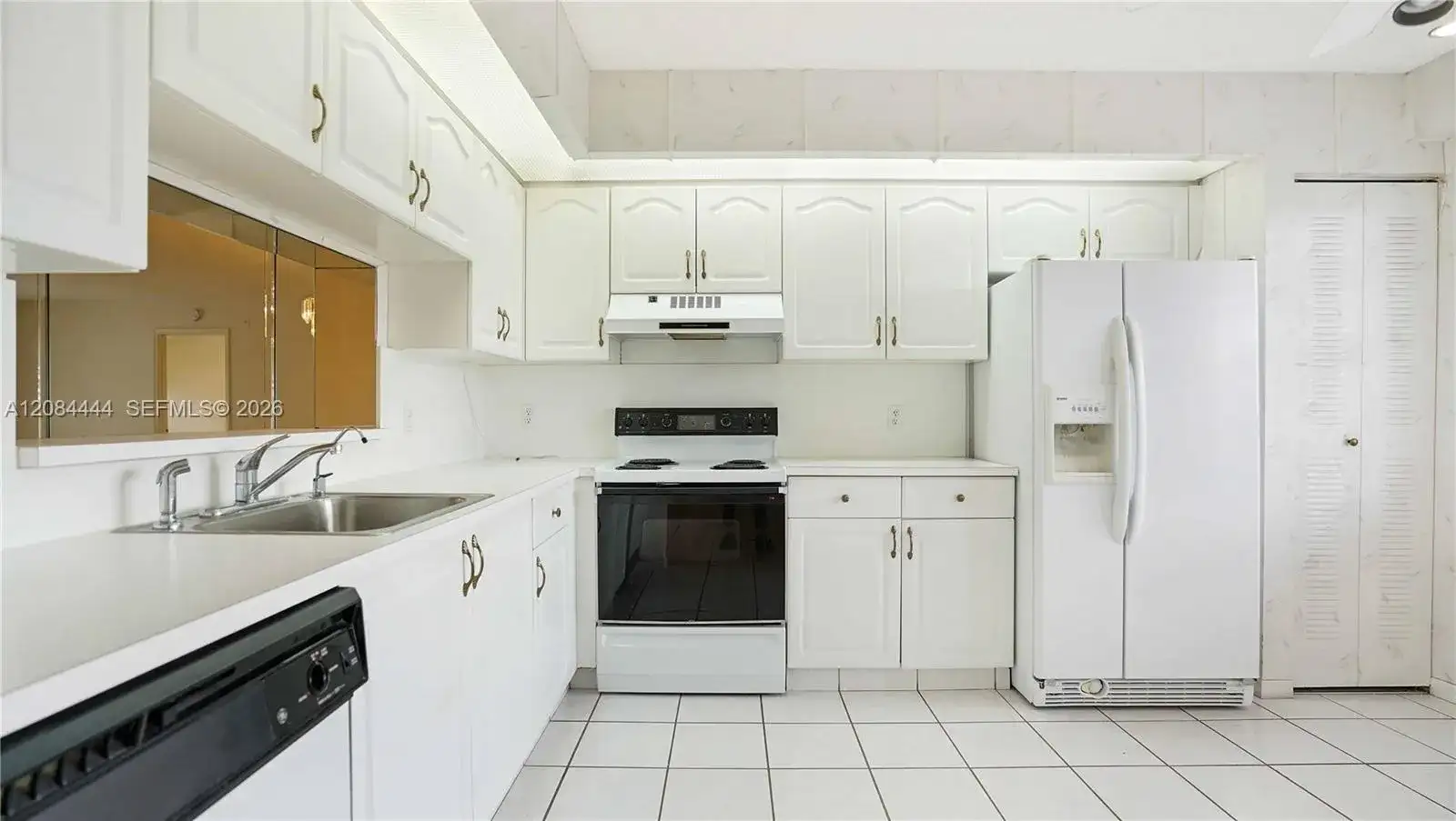 13001 SW 15th Ct # 405T, Pembroke Pines FL 33027 photo 3