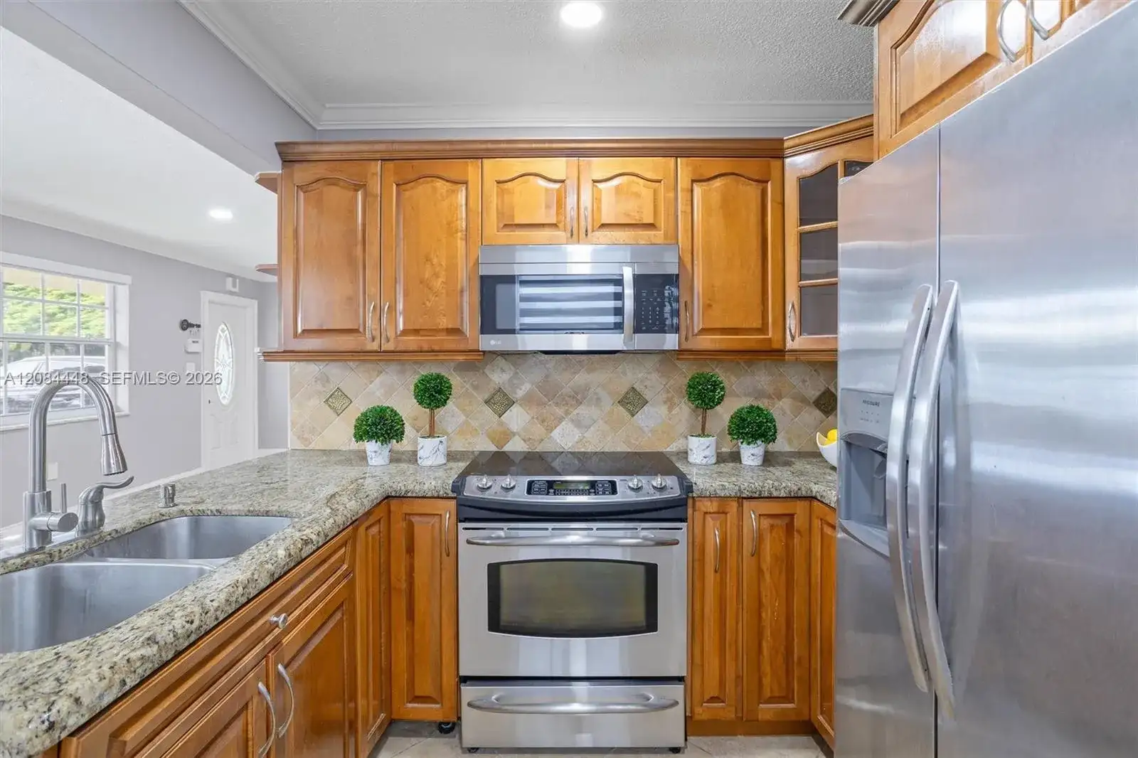 3240 SW 69th Ave, Miami FL 33155 photo 5