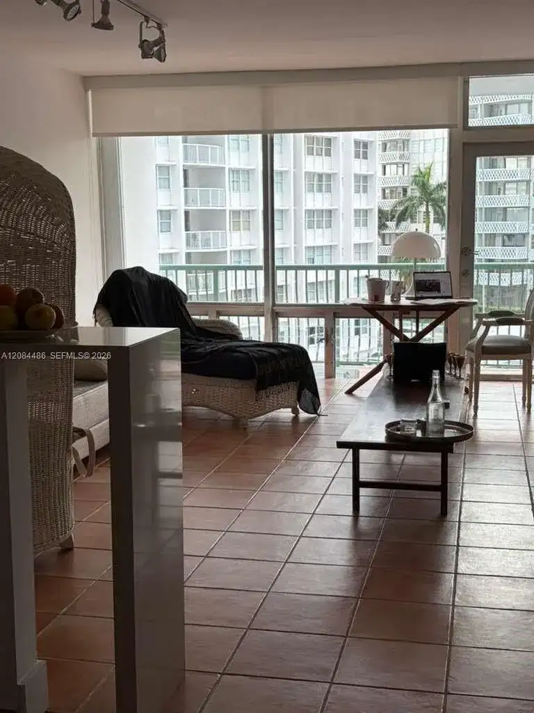 1408 Brickell Bay Dr # 402, Miami FL 33131 photo 3