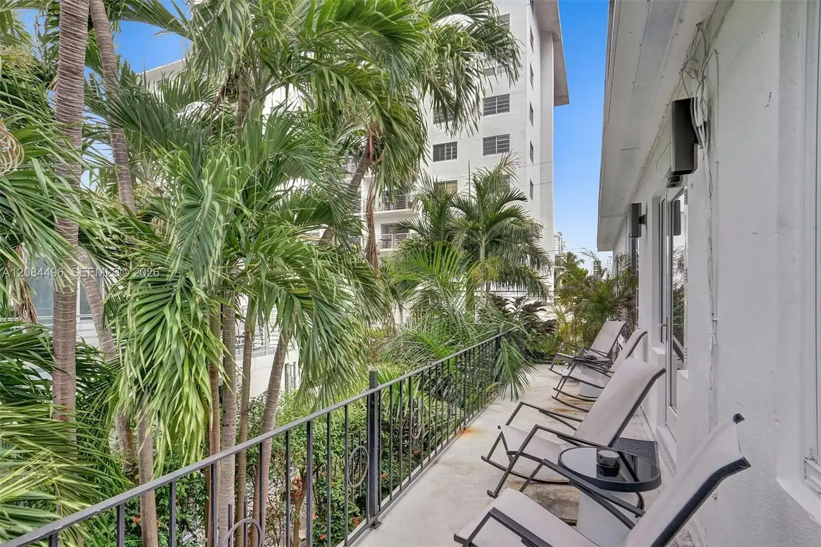 1431 Lincoln Ter # 3, Miami Beach FL 33139 photo 2