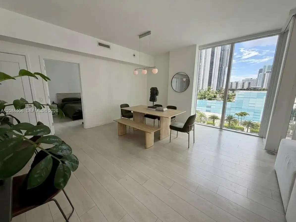 601 NE 27th St # 1002, Miami FL 33137 photo 2
