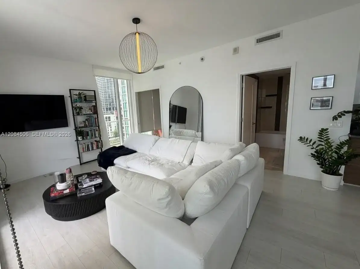 601 NE 27th St # 1002, Miami FL 33137 photo 4