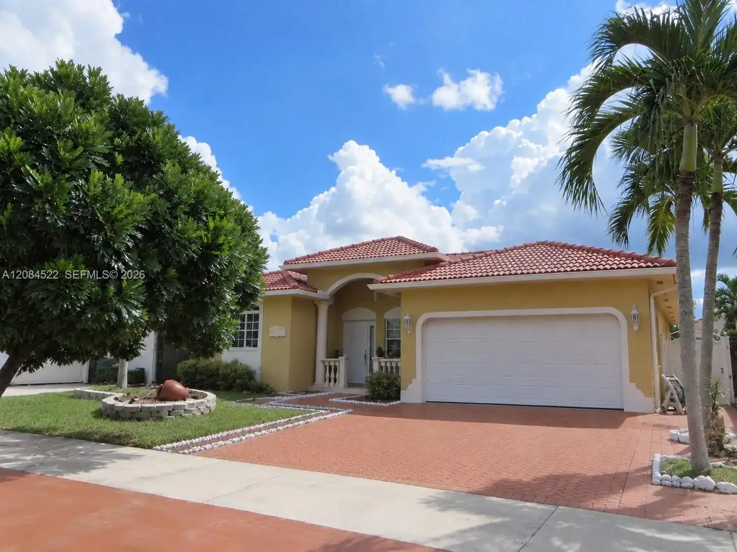 18201 SW 144th Ct, Miami FL 33177