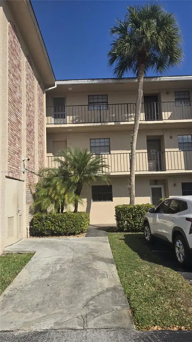 3351 NW 85th Ave # 316, Coral Springs FL 33065 photo 2