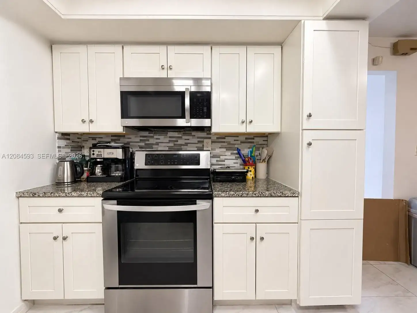 8001 NW Avenida 108, Tamarac FL 33321 photo 4