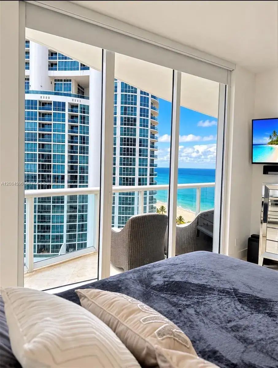 18101 Collins Ave # 1406, Sunny Isles Beach FL 33160 photo 4
