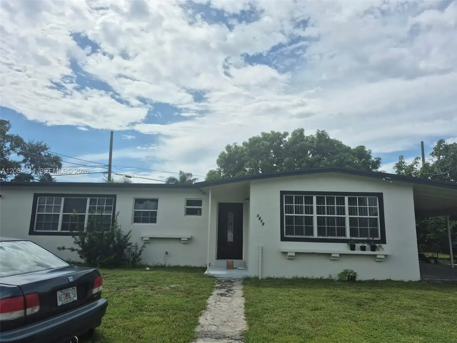 3810 NW 195th St, Miami Gardens FL 33055