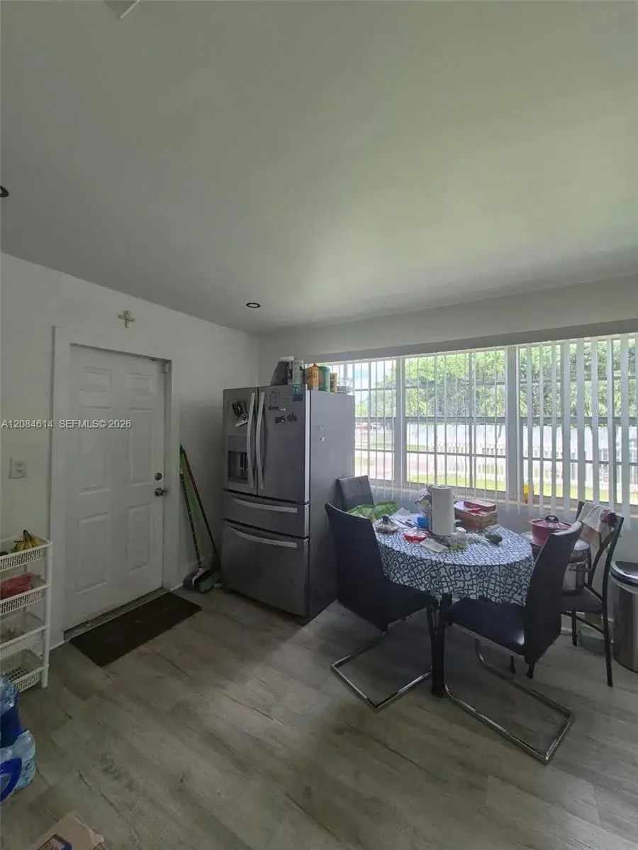 3810 NW 195th St, Miami Gardens FL 33055