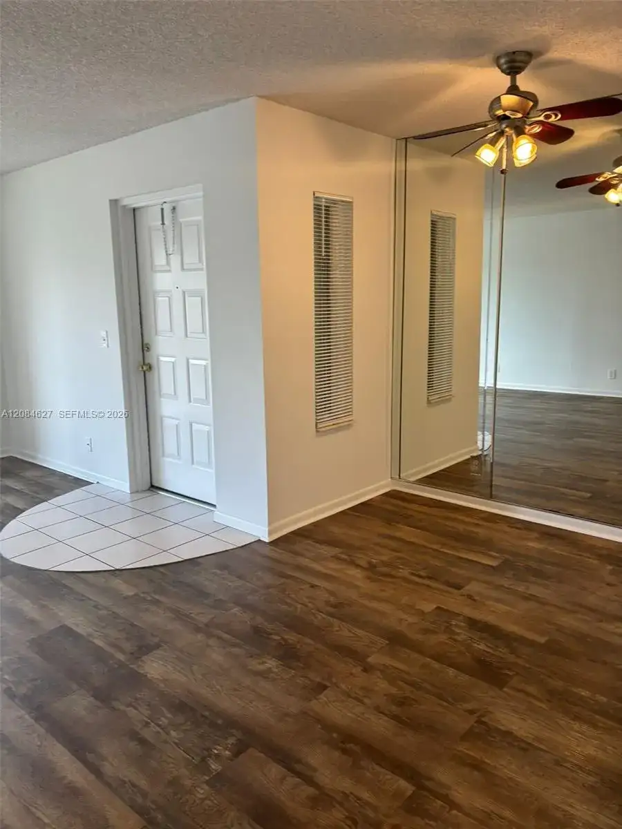 718 Sunny Pine Way # H2, Green Acres FL 33415 photo 4