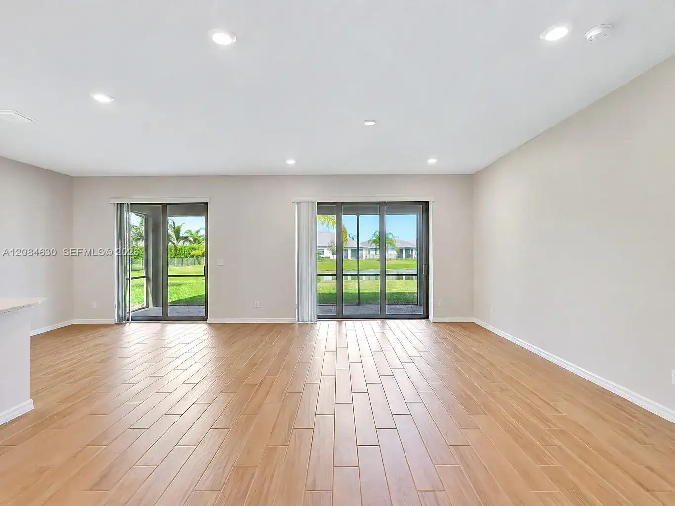 727 SE Boboli Way, Port St. Lucie FL 34984 photo 4