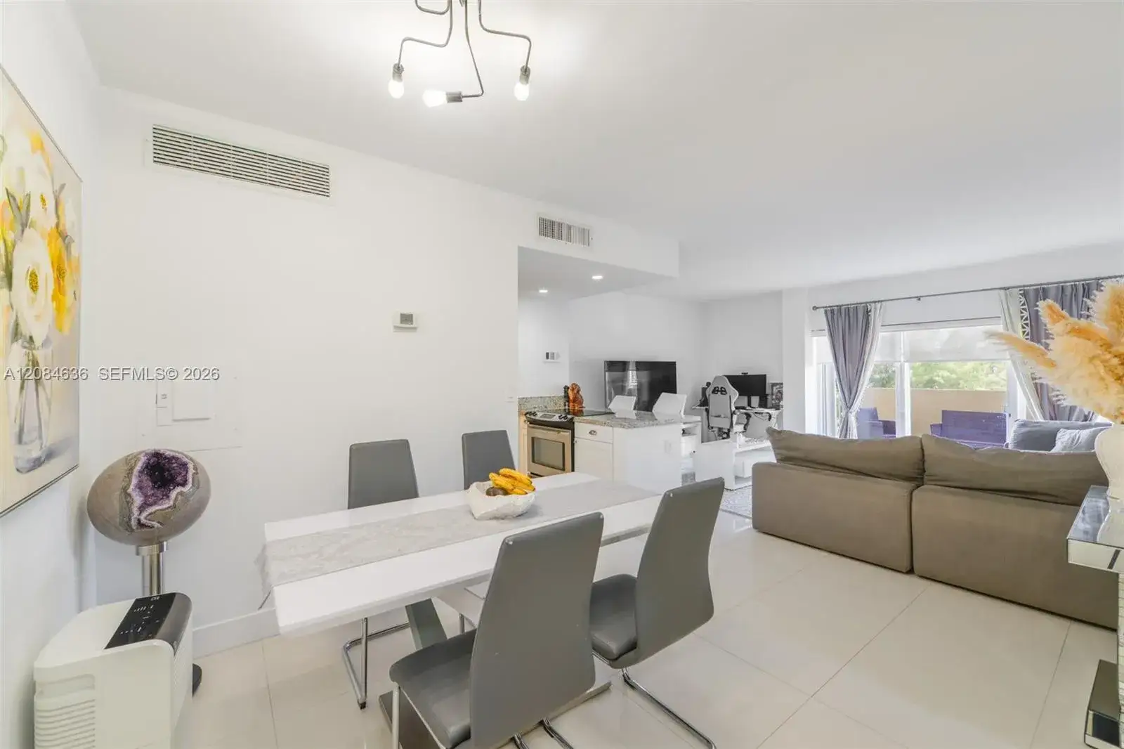 880 NE 69th St # 5L, Miami FL 33138