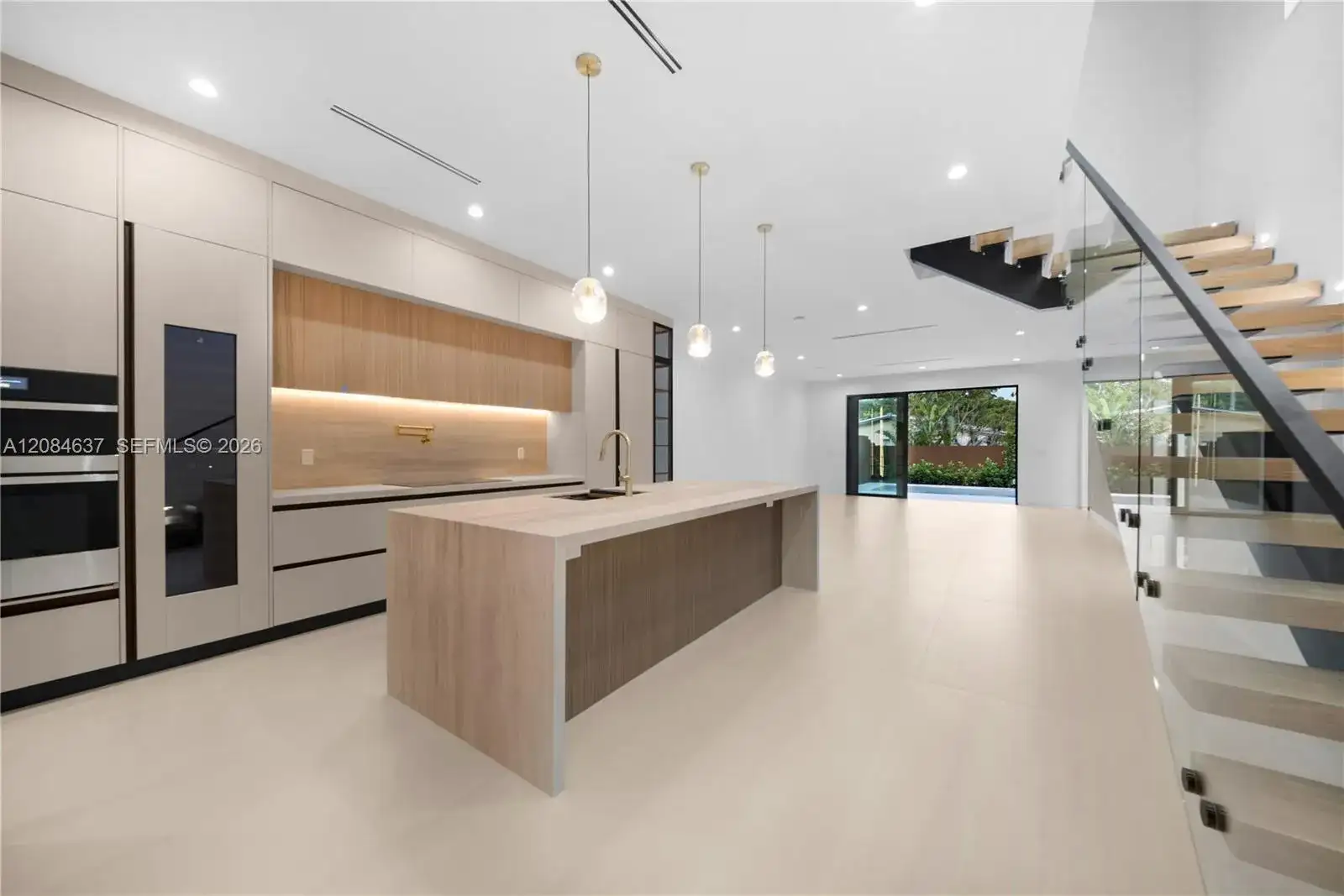 1328 NE 16th Ter, Fort Lauderdale FL 33304 photo 4