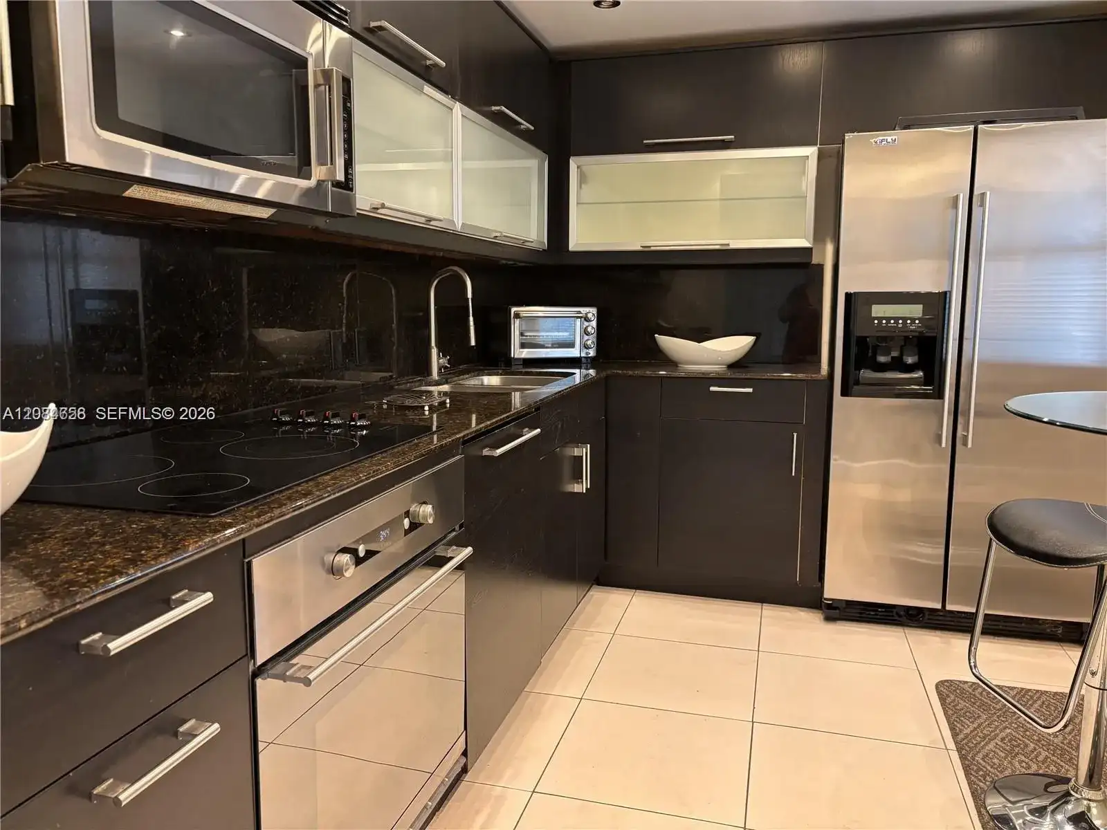 3301 N Country Club Dr # 211, Aventura FL 33180 photo 3