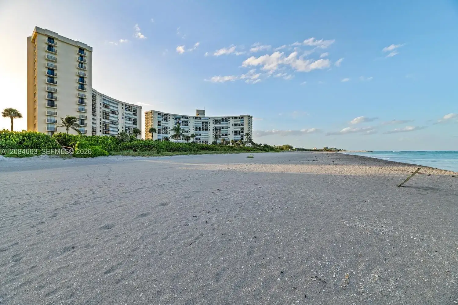400 Ocean Trail Way # 302, Jupiter FL 33477