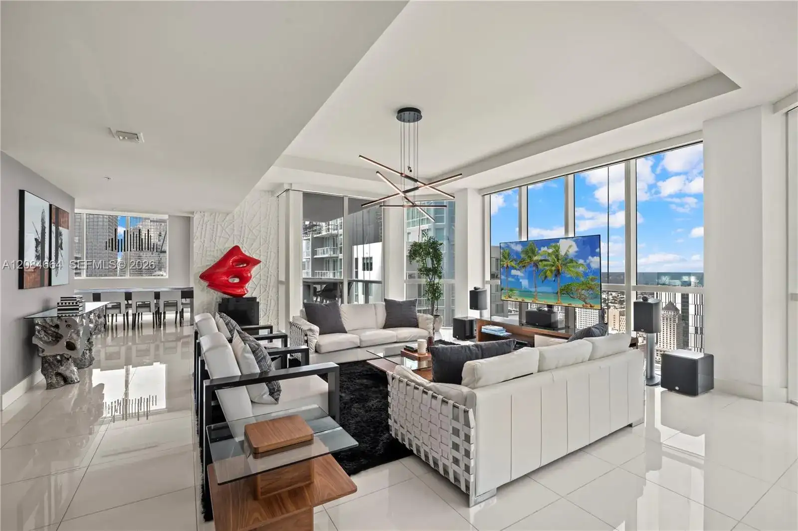 244 Biscayne Blvd, Miami FL 33132 photo 3