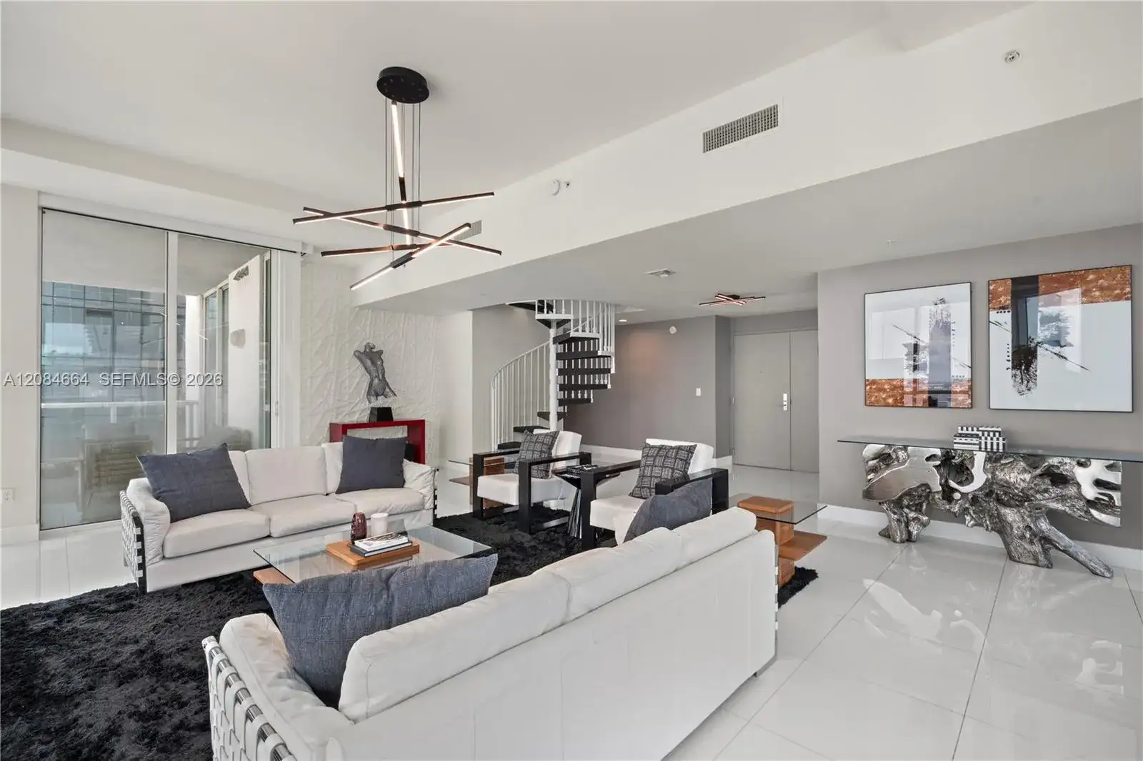 244 Biscayne Blvd, Miami FL 33132 photo 4