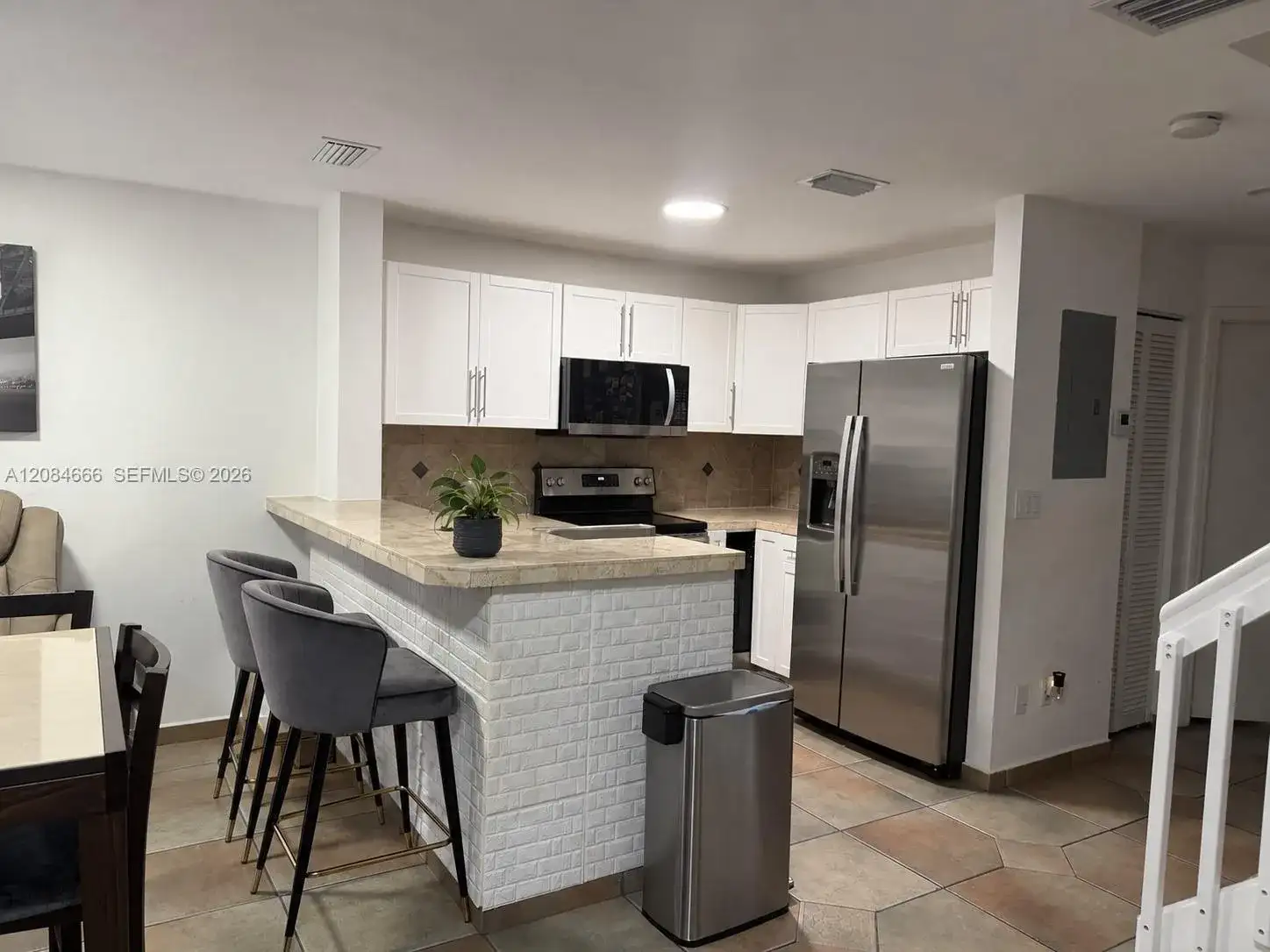 13917 SW 175th Ter, Miami FL 33177 photo 2