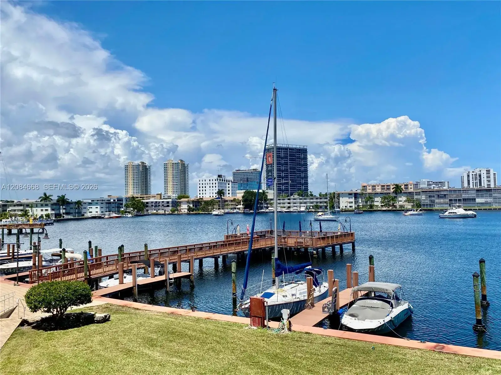400 Golden Isles Dr # 9, Hallandale Beach FL 33009