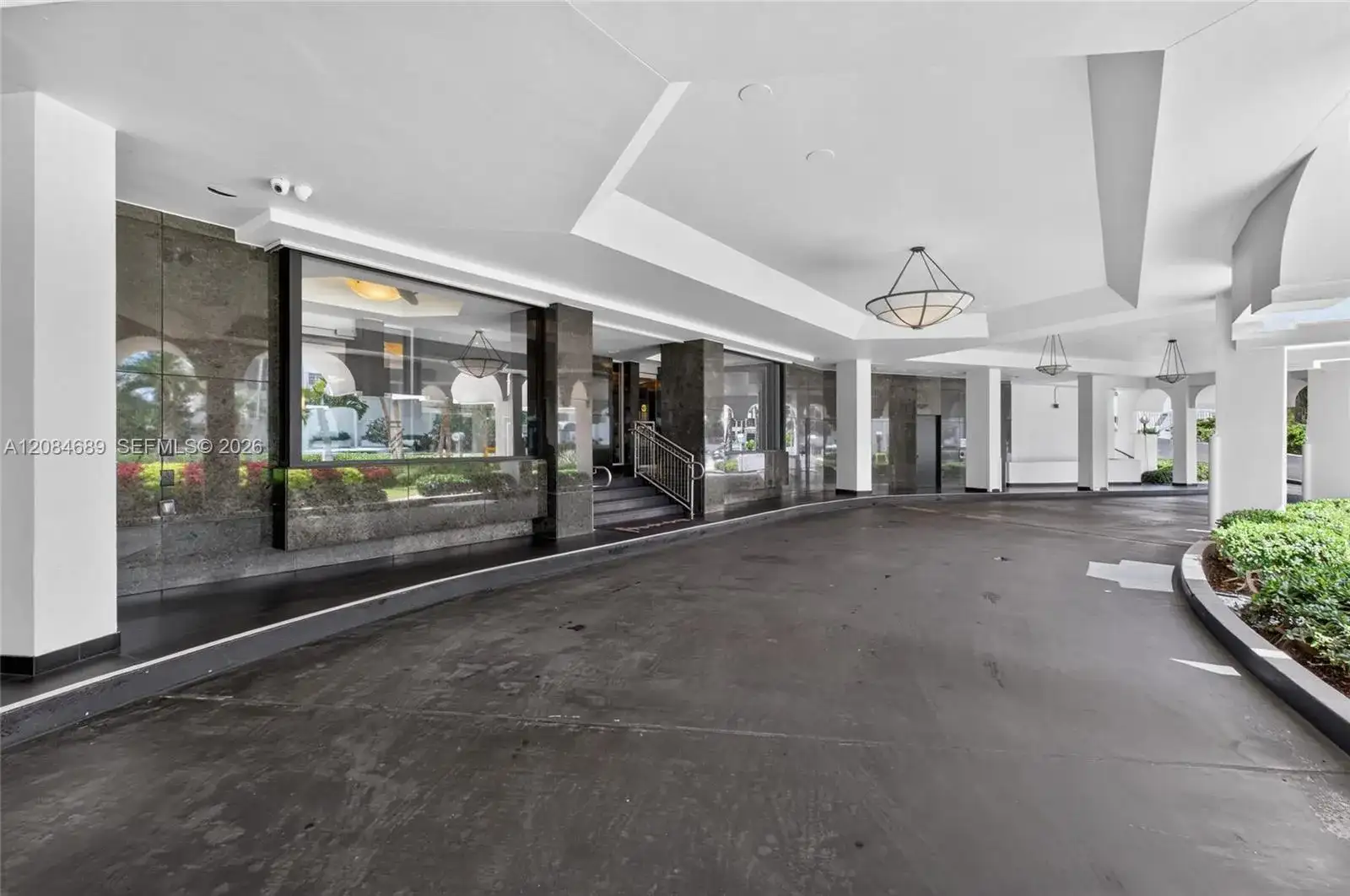 5660 W Collins Ave # 6D, Miami Beach FL 33140 photo 3