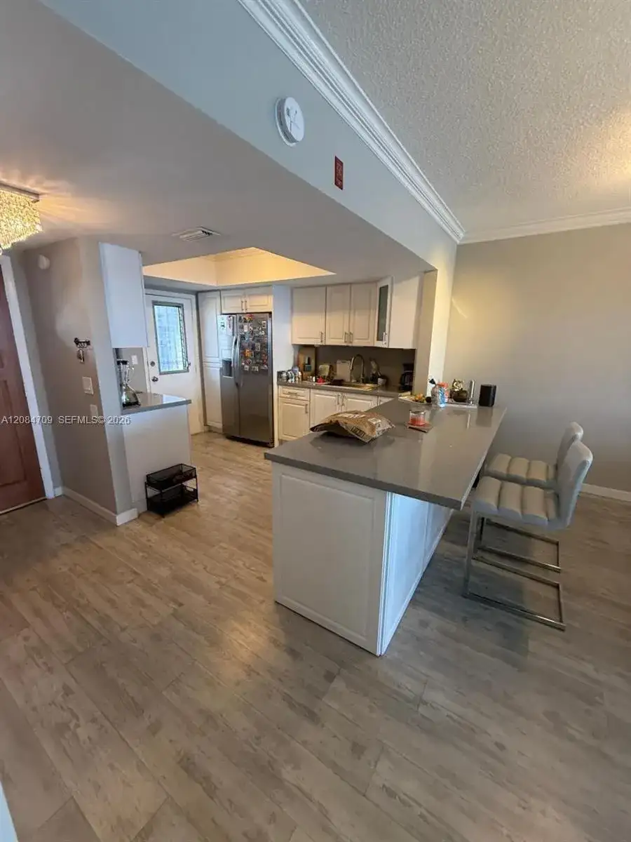 18555 NE 14th Ave # 619, Miami FL 33179 photo 2
