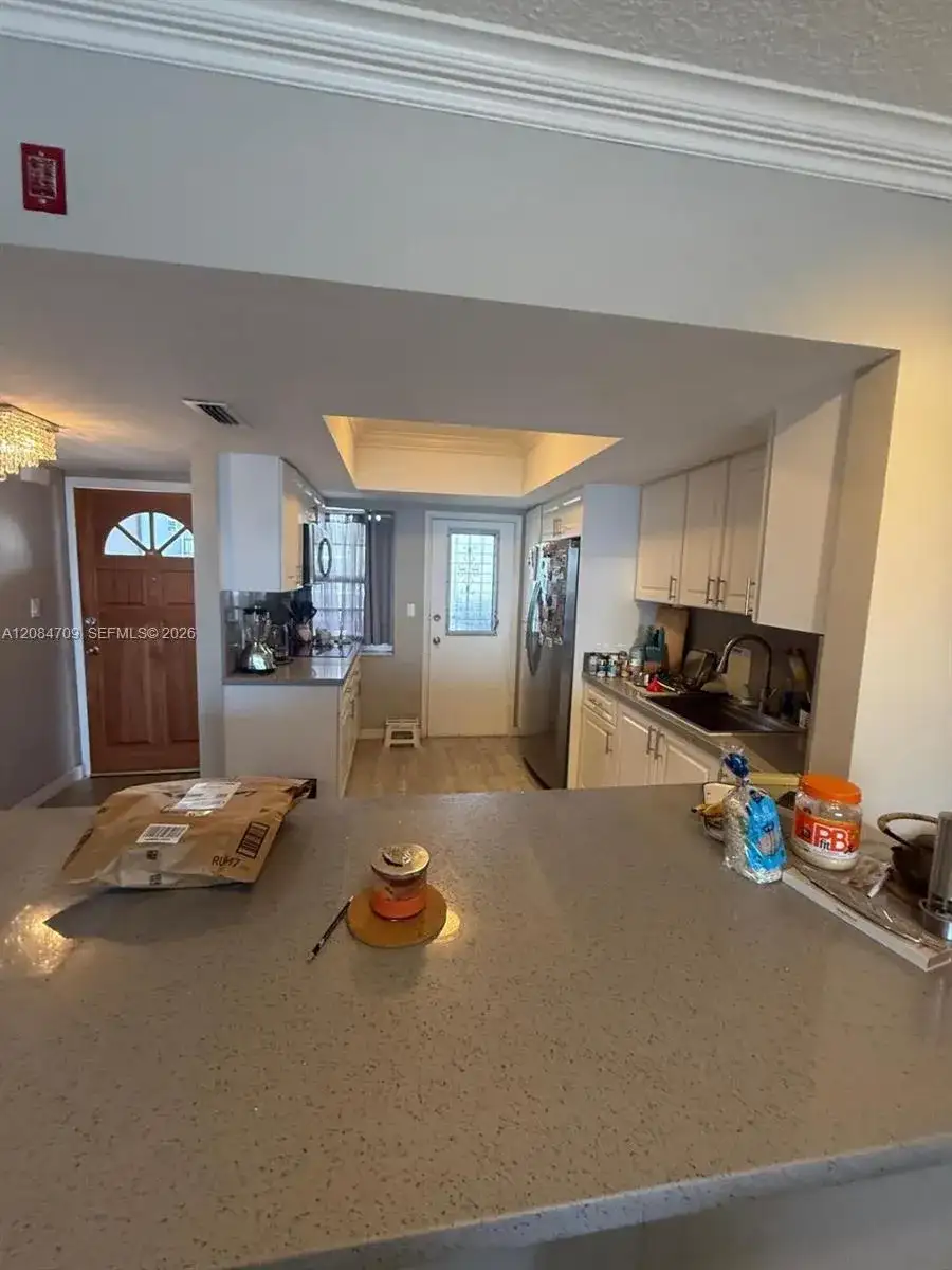 18555 NE 14th Ave # 619, Miami FL 33179 photo 5