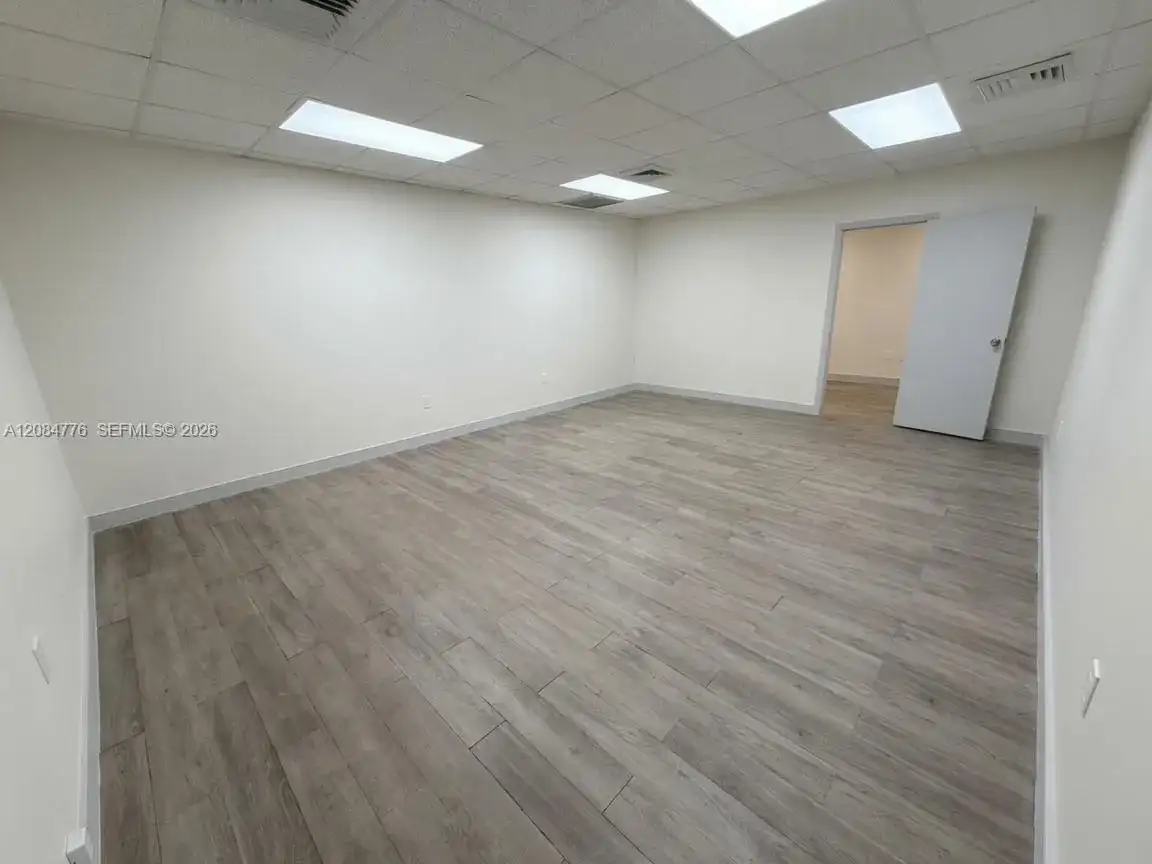 2950 NW 62nd St # 111, Fort Lauderdale FL 33309 photo 4