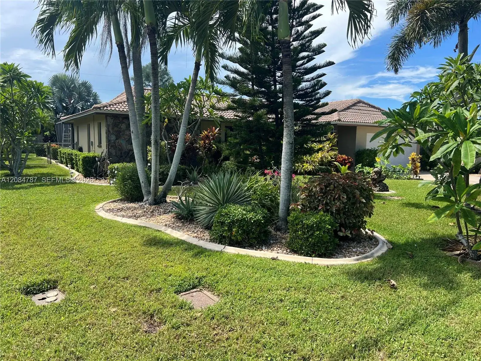 522 SE 34 TERRACE, Cape Coral FL 33904 photo 3