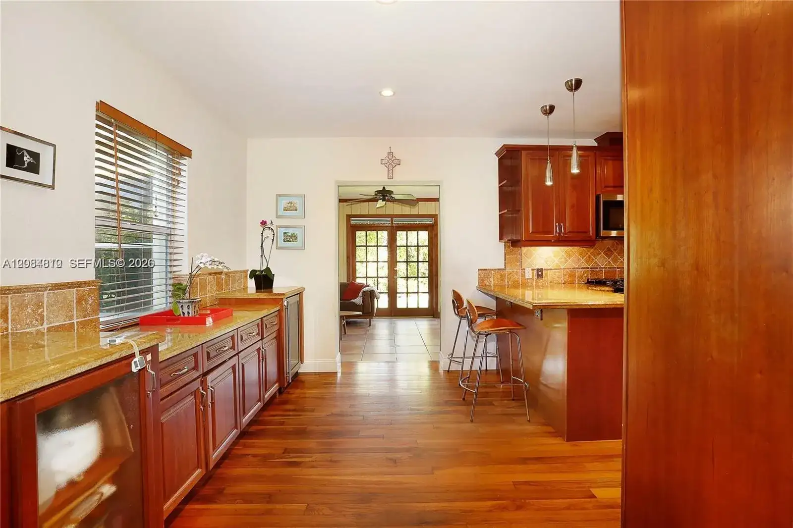 537 Zamora Ave, Coral Gables FL 33134 photo 5