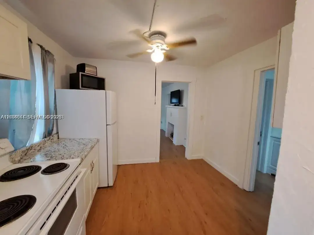 217 Southridge Rd, Delray Beach FL 33444 photo 4